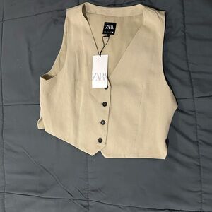 Zara Cream Sleeveless Fitted Buttoned Top